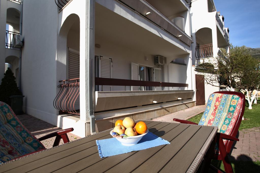 Apartments In Beautiful Split Подстрана Стая снимка