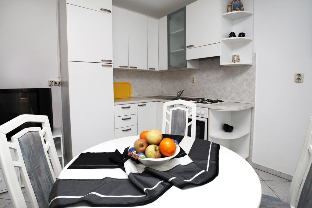 Apartments In Beautiful Split Подстрана Стая снимка